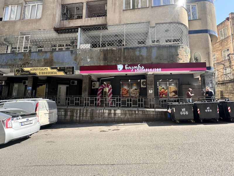 ქ. თბილისი, კ. კეკელიძის ქ.28-30 #863
